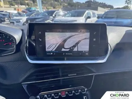 Photo 12 Peugeot 208  PureTech 75 S&S BVM5