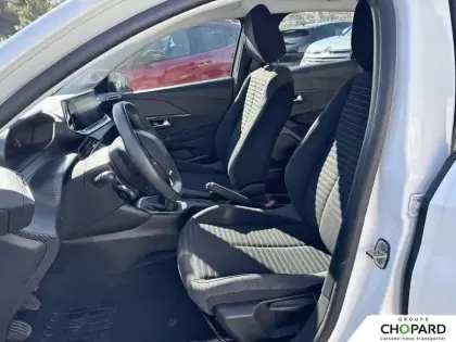 Photo 30 Peugeot 208  PureTech 75 S&S BVM5