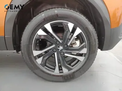 Photo 9 Peugeot 2008  PureTech 130 S&S BVM6