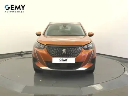 Photo 69 Peugeot 2008  PureTech 130 S&S BVM6