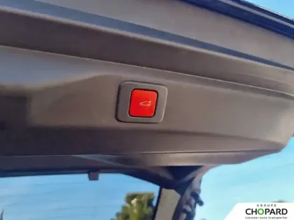 Photo 19 Peugeot 3008  Hybrid 136 e-DCS6