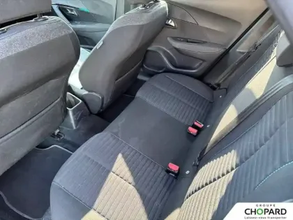 Photo 21 Peugeot 2008  PureTech 130 S&S BVM6