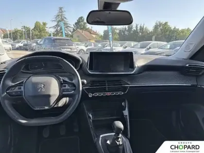 Photo 19 Peugeot 2008  PureTech 130 S&S BVM6