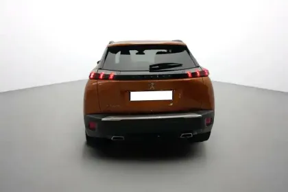 Photo 47 Peugeot 2008  PureTech 130 S&S BVM6