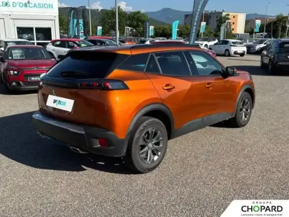 Photo 11 Peugeot 2008  PureTech 130 S&S BVM6