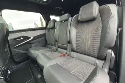 Photo 87 Peugeot 5008  Electrique 230 ch 97 kWh Grande autonomie