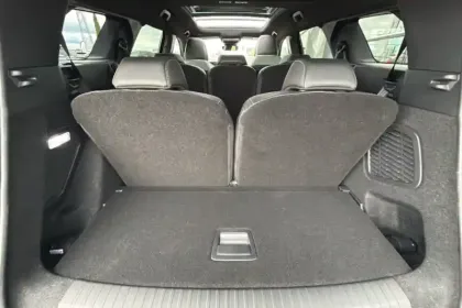 Photo 108 Peugeot 5008  Electrique 230 ch 97 kWh Grande autonomie