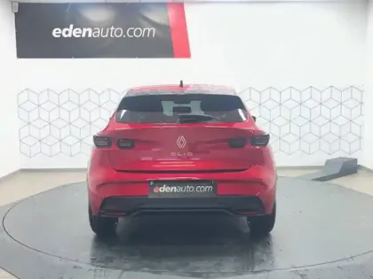 Photo 11 Renault Clio  TCe 115 ch