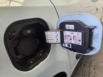 Photo 26 Renault Twingo  III E-Tech