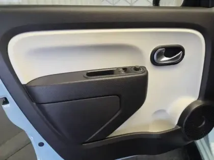 Photo 19 Renault Twingo  III E-Tech