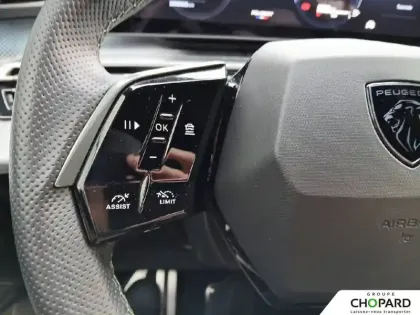 Photo 18 Peugeot 3008  Hybrid 136 e-DCS6