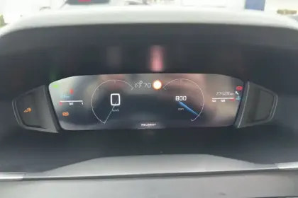 Photo 14 Peugeot 208  PureTech 100 S&S BVM6