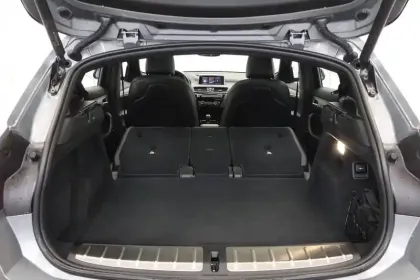 Photo 34 BMW X2  xDrive 25e 220 ch BVA6