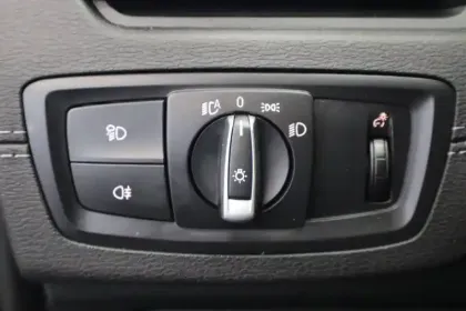 Photo 9 BMW X2  xDrive 25e 220 ch BVA6