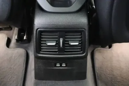 Photo 88 BMW X2  xDrive 25e 220 ch BVA6