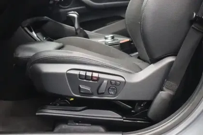 Photo 25 BMW X2  xDrive 25e 220 ch BVA6