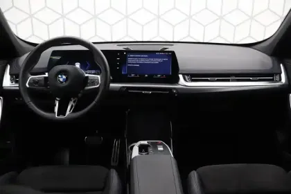 Photo 27 BMW X1  sDrive 18i 136ch DKG7