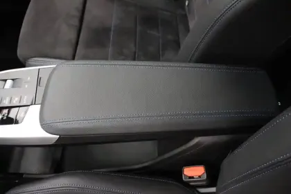 Photo 9 BMW X1  sDrive 18i 136ch DKG7