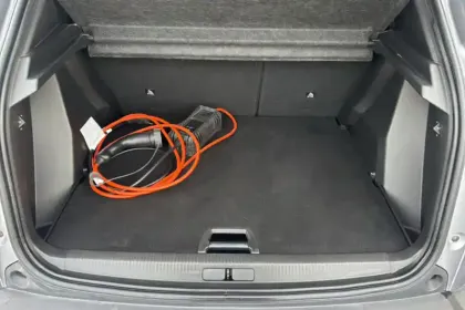 Photo 10 Peugeot 2008  Electrique 136 ch