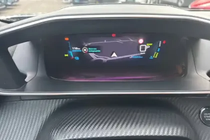 Photo 17 Peugeot 2008  Electrique 136 ch