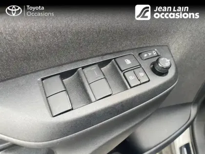 Photo 60 Toyota Yaris  Cross Hybride 116h 2WD