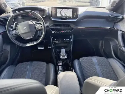 Photo 14 Peugeot 2008  PureTech 130 S&S EAT8