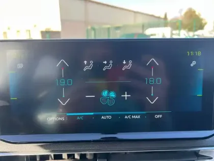 Photo 13 Peugeot 3008 Gén. II Ph2 Allure Pack 5