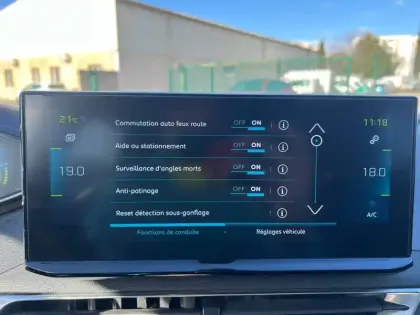 Photo 15 Peugeot 3008 Gén. II Ph2 Allure Pack 5