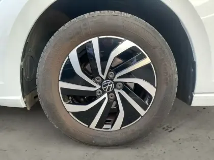 Photo 8 Volkswagen Polo  1.0 TSI 95 S&S BVM5