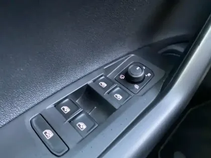 Photo 16 Volkswagen Polo  1.0 TSI 95 S&S BVM5