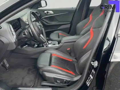 Photo 24 BMW Serie 1 M135i xDrive 306 ch BVA8