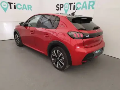 Photo 21 Peugeot 208  PureTech 100 S&S EAT8