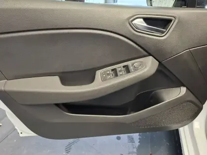 Photo 13 Renault Clio  SCe 65