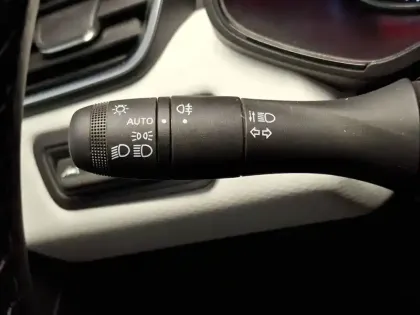 Photo 33 Renault Clio  SCe 65