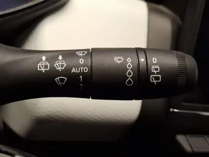 Photo 34 Renault Clio  SCe 65