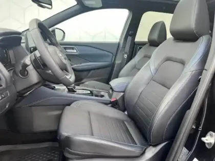 Photo 18 Nissan Qashqai  Mild Hybrid 140 ch