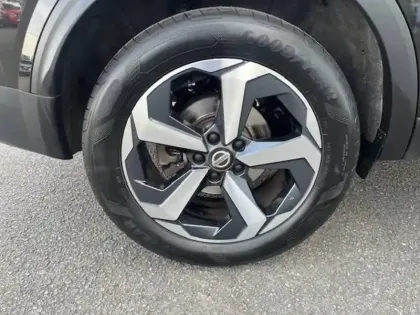 Photo 26 Nissan Qashqai  Mild Hybrid 140 ch