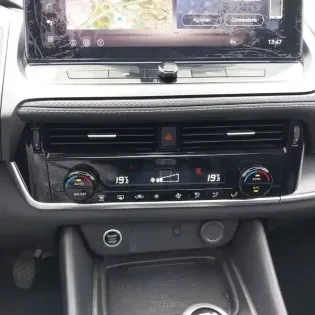 Photo 30 Nissan Qashqai  Mild Hybrid 140 ch