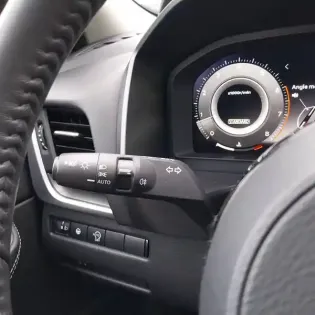 Photo 27 Nissan Qashqai  Mild Hybrid 140 ch