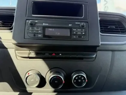 Photo 11 Renault Master  FGN TRAC F3500 L3H3 BLUE DCI 135