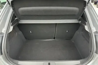 Photo 10 Peugeot 208  Hybrid 100 e-DCS6