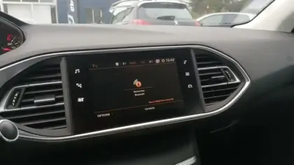 Photo 24 Peugeot 308  BlueHDi 100ch S&S BVM6