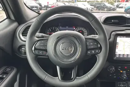 Photo 16 Jeep Renegade  1.6 I Multijet 130 ch BVM6