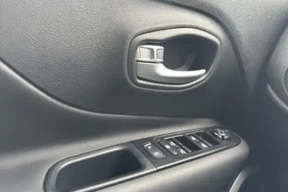 Photo 21 Jeep Renegade  1.6 I Multijet 130 ch BVM6