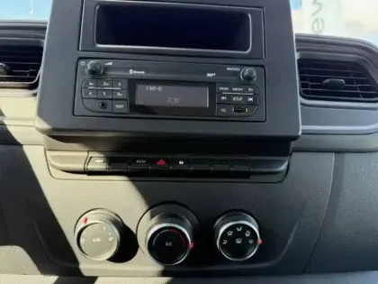 Photo 27 Renault Master  FGN TRAC F3500 L3H3 BLUE DCI 135