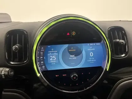 Photo 29 Mini Mini Countryman 125 - 95 ch ALL4 BVA6