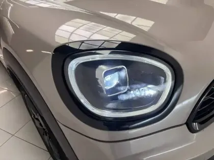 Photo 61 Mini Mini Countryman 125 - 95 ch ALL4 BVA6