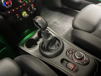 Photo 25 Mini Mini Countryman 125 - 95 ch ALL4 BVA6