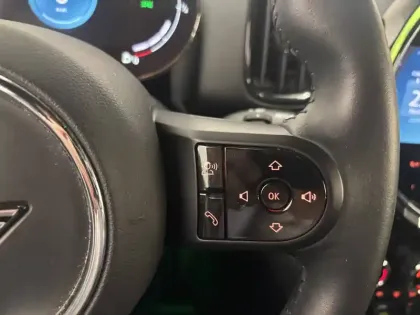 Photo 74 Mini Mini Countryman 125 - 95 ch ALL4 BVA6