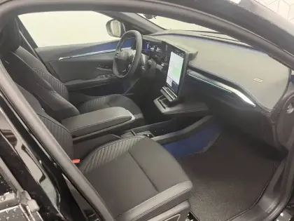 Photo 7 Renault Megane  E-Tech 220 ch autonomie confort